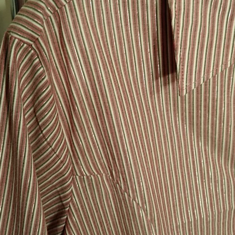 Women's Riders Shirt - Picture 4 of 5